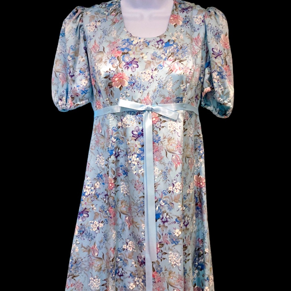 Vintage Pale Blue Romantic Floral Regency Gown M